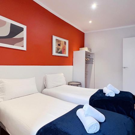 Stay U-Nique Apartments Travessera Barcelona Buitenkant foto